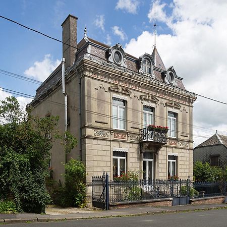 Le Petit Chateau Saint-Michel  ภายนอก รูปภาพ