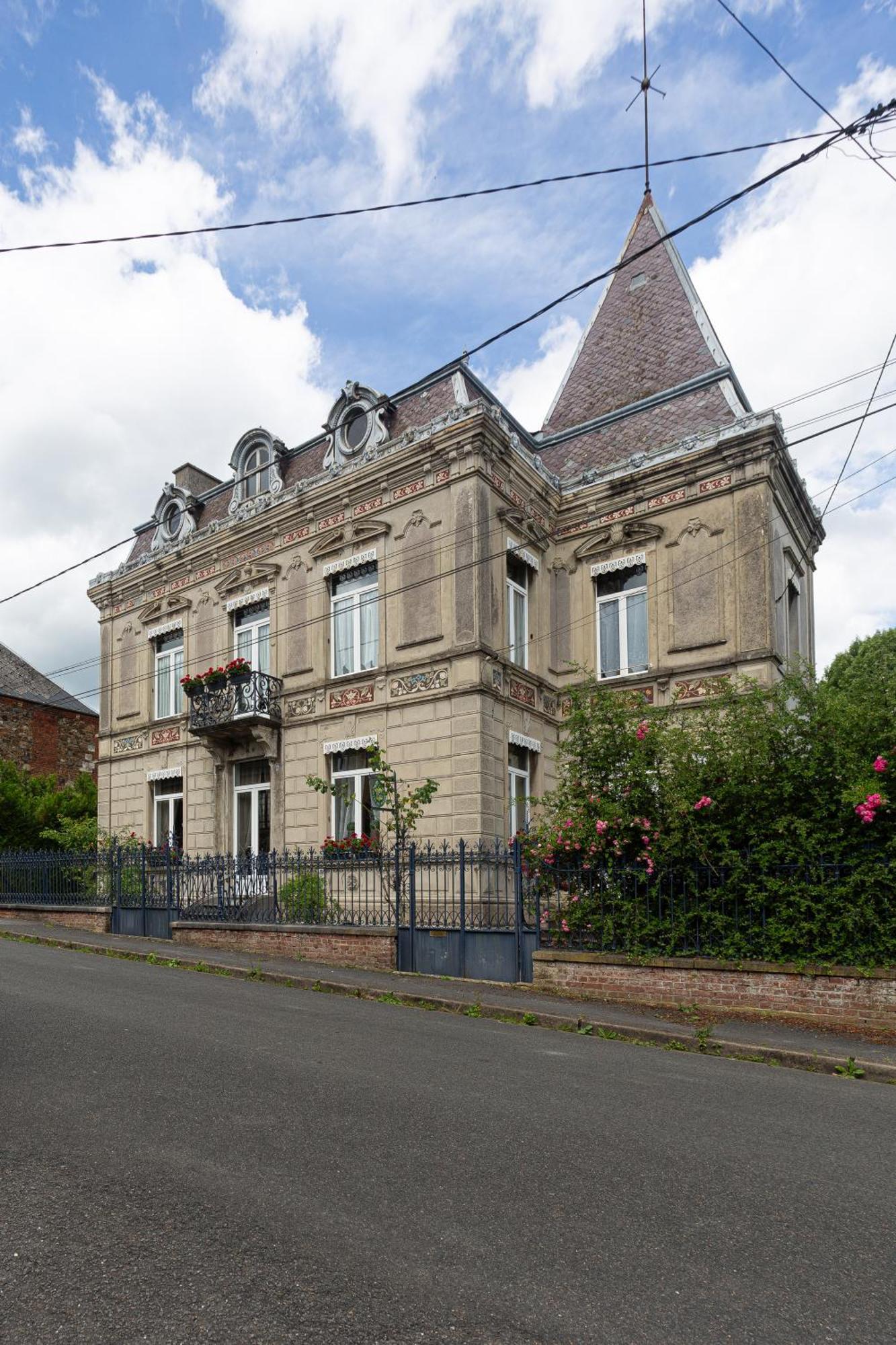 Le Petit Chateau Saint-Michel  ภายนอก รูปภาพ